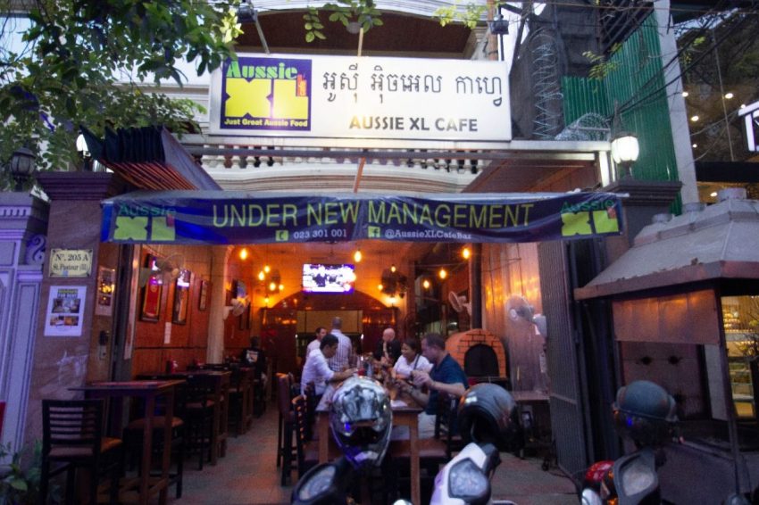 Expat-Owned Business AUSSIE XL CAFE in BKK 1