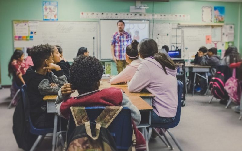 The rise in the tourism sector created the demand for more English Teachers all over the country (photo from https://unsplash.com)