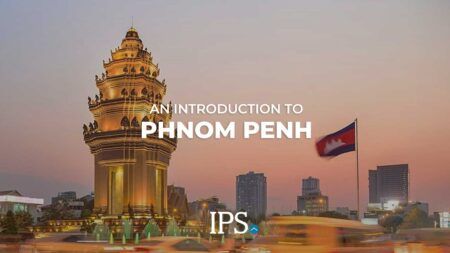 Independence Monument Phnom Penh