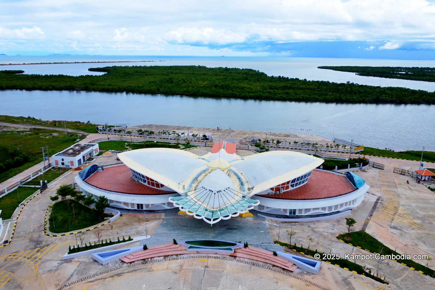 Kampot-International-Tourism-Port