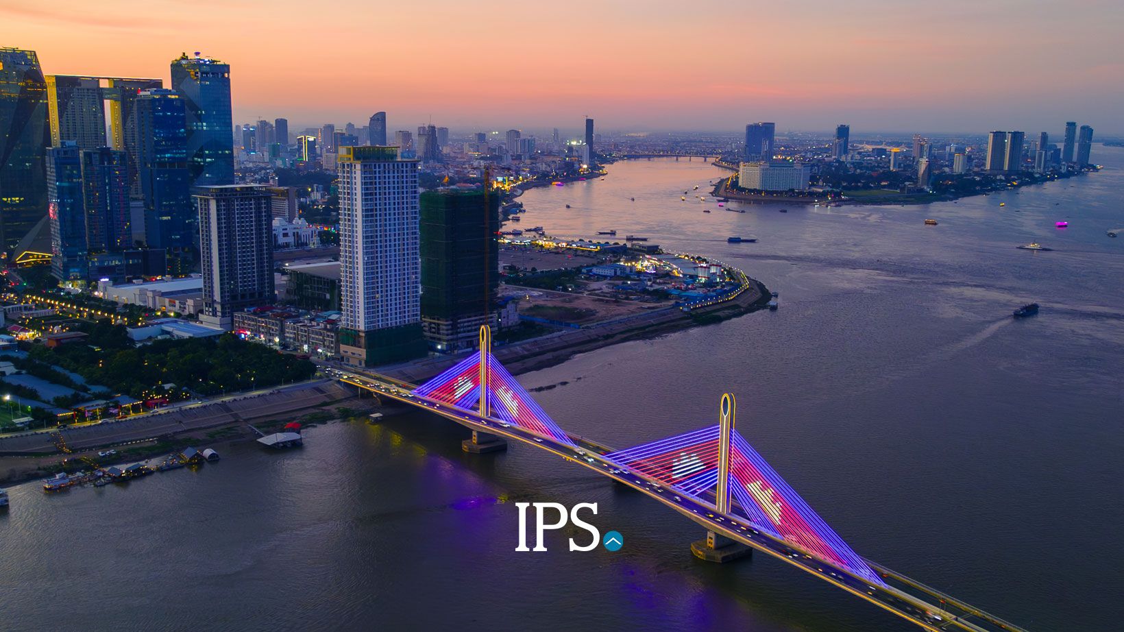 PHNOM-PENH-Skyline